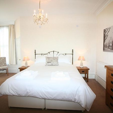 Lincoln House Bed & Breakfast Bridlington Exterior photo