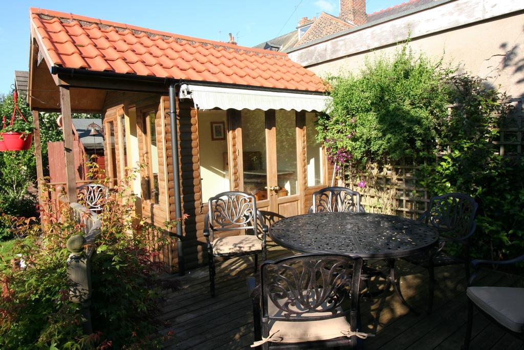 Lincoln House Bed & Breakfast Bridlington Exterior photo