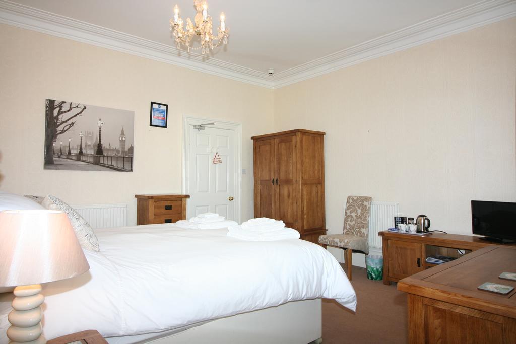 Lincoln House Bed & Breakfast Bridlington Exterior photo